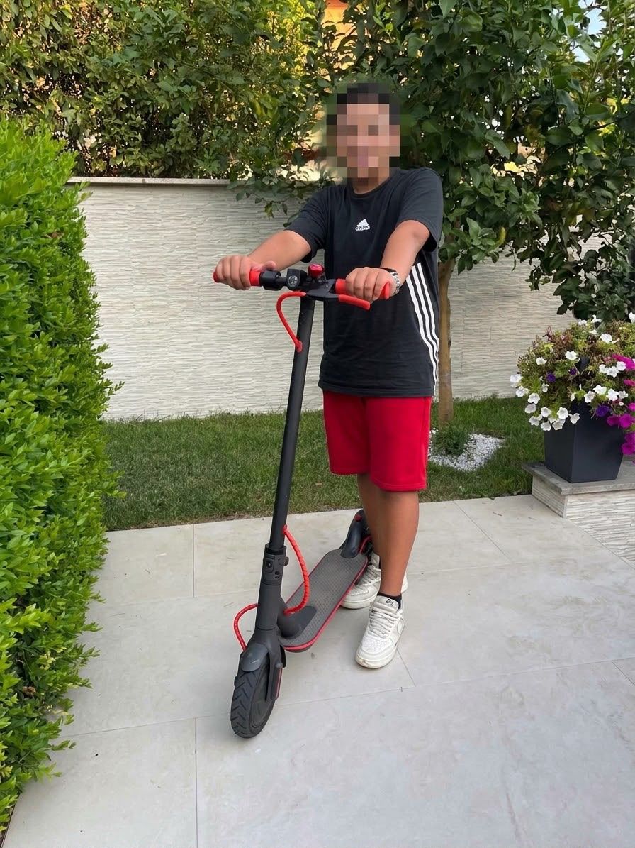 nicobike_011 con il monopattino Xiaomi M365